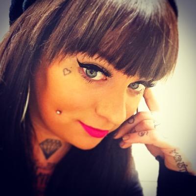 hair is my passion, Chicago PD obsessed,tattoos makeup hair, IG : piinkyminaj