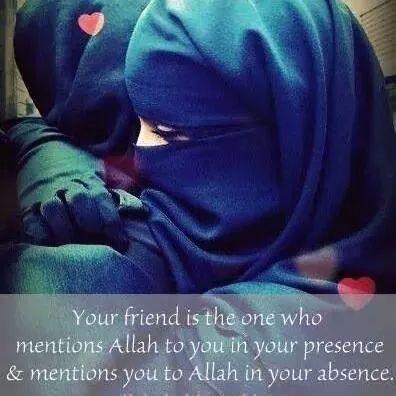 lovelynoor36's profile picture. 