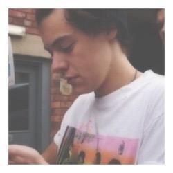 please follow @cuddlxyziam :) ask for a follow back if ya want