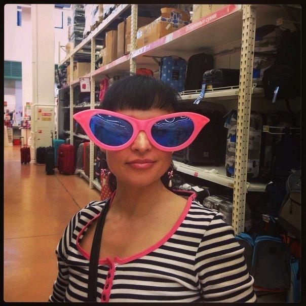 LydiaBourdages's profile picture. Passions : #US #Series #TVaddict Beaucoup de loisirs et peu de problèmes ;)