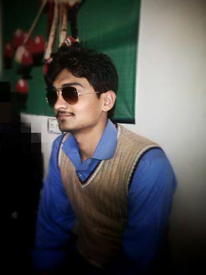 Gang1Hot's profile picture. cool boy