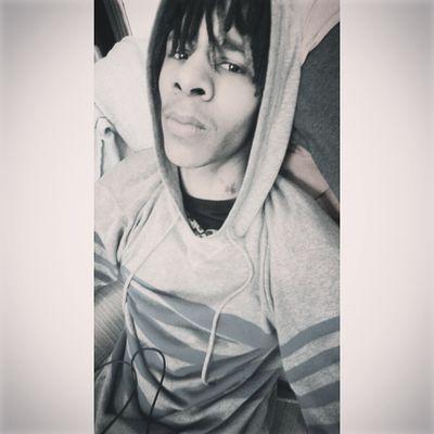 | instagram: kamlopez7 |