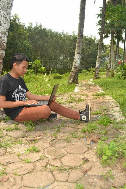 Bismilah S1keperawatan || ♥ Allah ♥ allah ♥ allah ♥ allah ||keluarga besar pramuka SMP I-WY || pin:2B8BD086