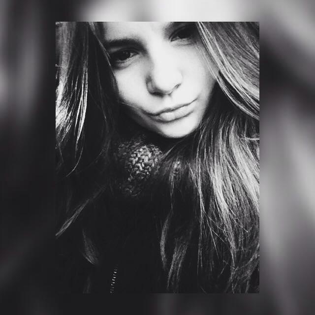 follow me 3 instagram and snapchat: llucyhales vine: Lucy