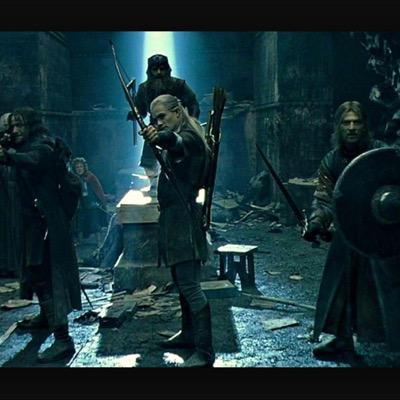 13 jaar - LOTR & The Hobbit - Gta speler - Rotterdammert - Ook bekend als CHS010 - Elven zijn cool - Ik wil geabboneert zijn op elke Koning van PME! Later!