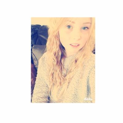 snapchatt- lil_shxt. instagramm- _lil_shxt horses are my life❤️❤️ Robert Pattinson Miley Cyrus