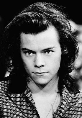 MINHA VIDA ESTA ENTRE FAMILIA ,AMIGOS E ONE DIRECTION