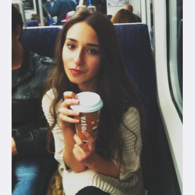 HealthyAimee's profile picture. Think Positively, Exercise daily, Eat well.