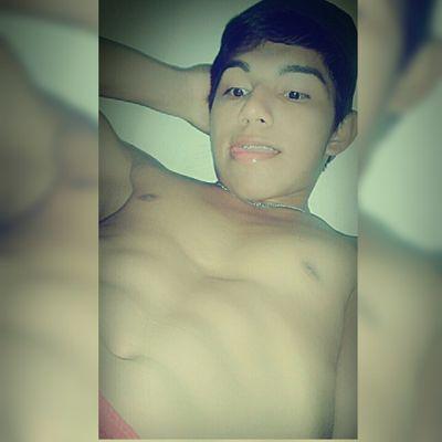Principe Kley:-*    Único e oficial.     humilde e simples.   família bem maior.