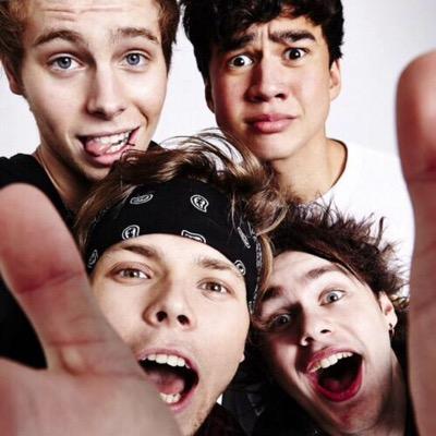 EVERYONE BETTER BE VOTING FOR 5SOS