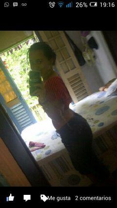 lam_rodas's profile picture. Belieber and Harmonizer :3