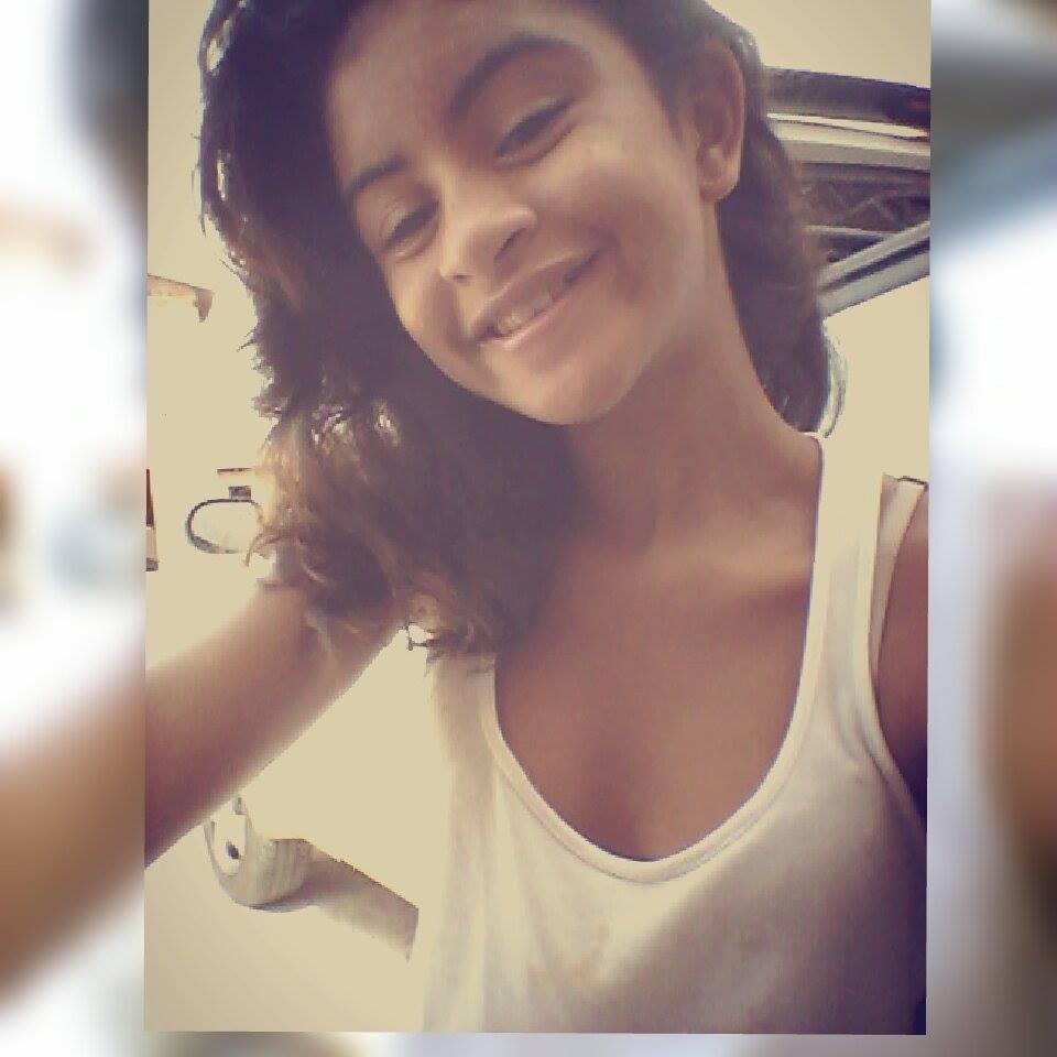 Sou uma adoradora de Deus,tenho prazer em adora-lo! Sou amiga,sou família,sou alegre,simples,e amo o povo de Deus do qual faço parte!!