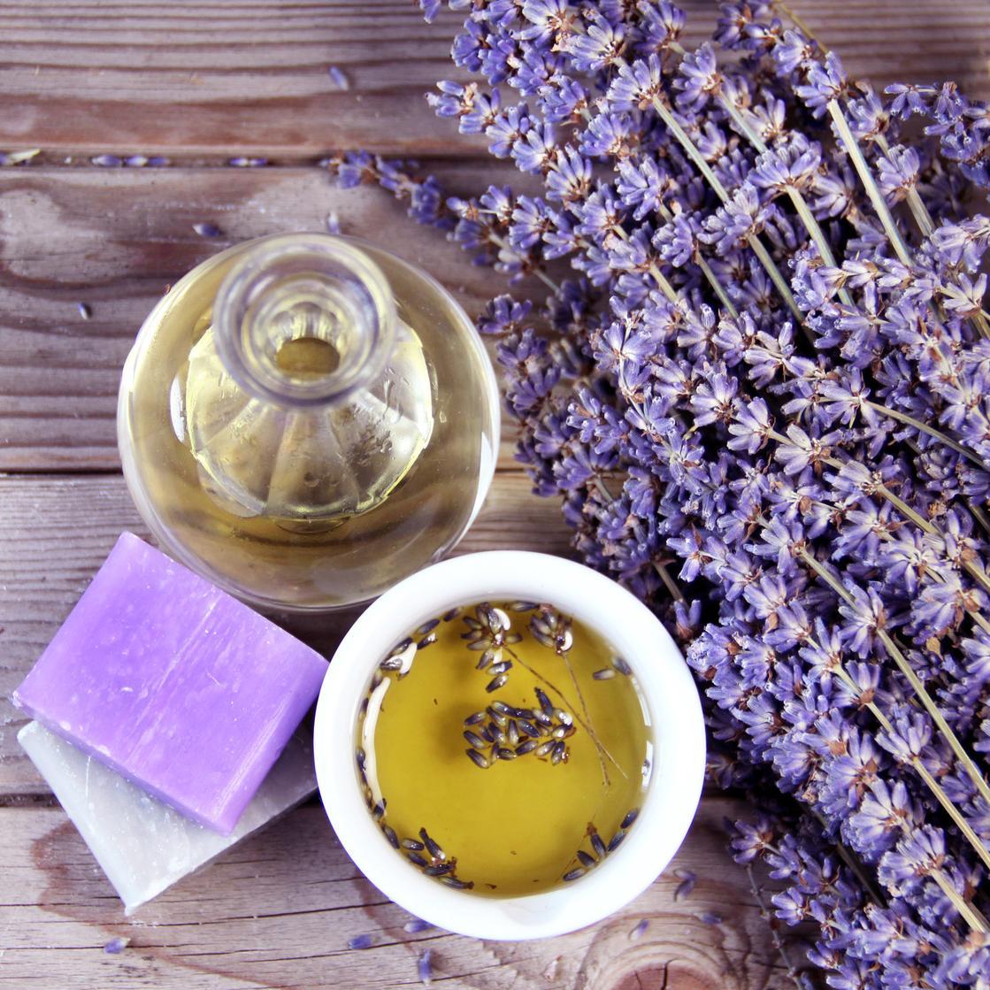 Purveyors of quality natural and organic soaps, skincare, and bath products.  Fans of renovation, restoration, and decoration.