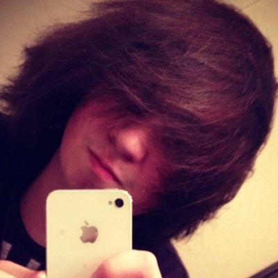 shadowkiller653's profile picture. Black Veil Brides, Sleeping With Sirens, Blood On The Dance Floor, and Jeffery Star.
I like Creepypasta, Scarey Stuff Pewdiepie, Daz Games, Anime, and YouTube