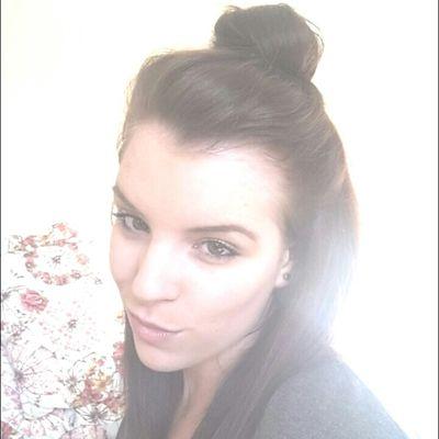 LeanneWetherill's profile picture. 'People guna talk whether ur doin bad or good' If it makes u smile n happy it cnt b that bad therefore was the right thing to do at the time! YOLO!