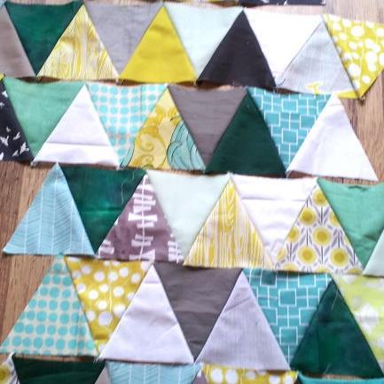 Alongarmquilter's profile picture. 