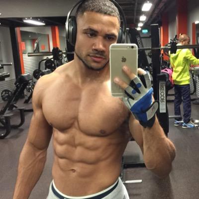 No.1 Personal trainer //\\ Nutritional advisor //\\ Athletic background //\\ Email: Info@fit2max.com //\\ insta fitness2max