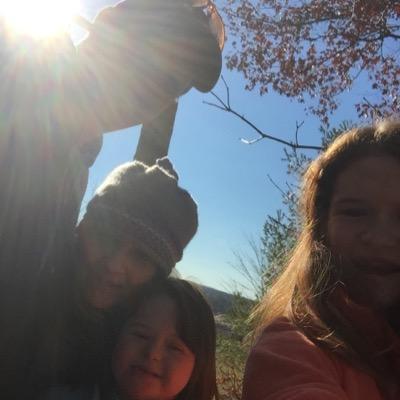 a dad,husband, small business owner just trying to make my little piece of the world a better place by cooking & coaching and treating people the right way.