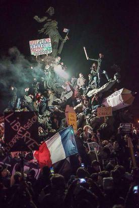Peu importe sa couleur de peau on est tous égaux.  Phrases sur tout et n'importe quoi. #TeamPatates.