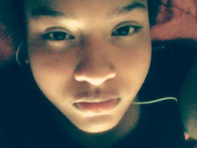 toneastorne's profile picture. 