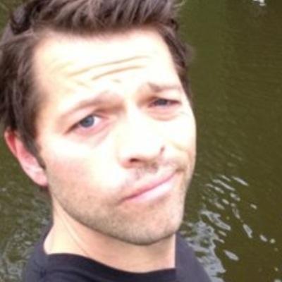 castielstweets's profile picture. My family calls me Cas. I am a wavelength of celestial intent. I am older than time. I'm a hunter.