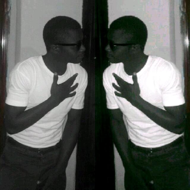 modeld_areg's profile picture. Am a painter and also an artiste