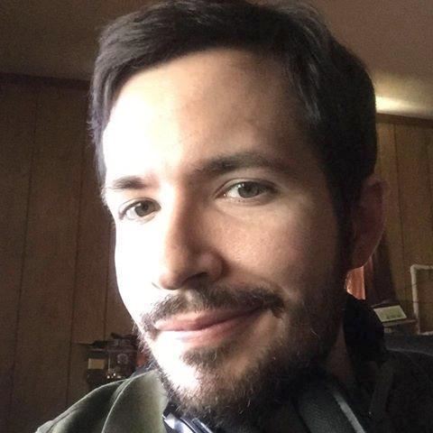 Graphic Designer, Nerd, & Video Gamer