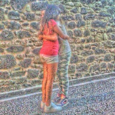 alone_togheter's profile picture. 