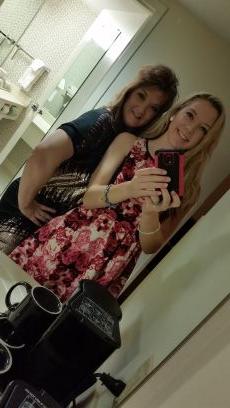 CheliPayne's profile picture. 