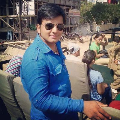 In love with India. Countryman.
Part time socialist. Your good friend.
Spread values & Ethics.