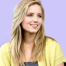 Hija de Hank | Rubia | Nephilim | Soy porrista, no es mi problema que me tengas envidia. | Nora te odio