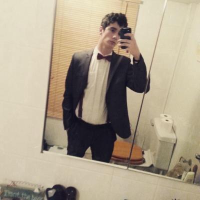 joe cattermole // footballer // surfer // music listener // milly x // marvel // instagram: j._.oe