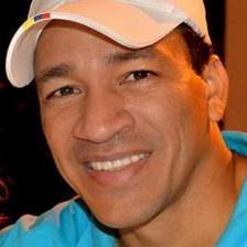 Ingeniero de Sistemas, Empresario independiente, aficionado del fútbol y recientemente del Squash, Miembro del equipo de fútbol de Ingenieros Bengalí