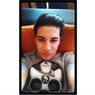 davidgonzalezgh's profile picture. Facta, non verba . Cuida de tus hermanos como si de ti mismo fuese.