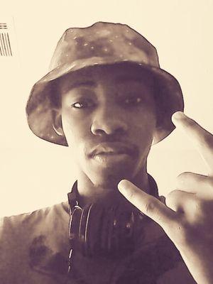 IG@sexyboyjahmoz
Audiomack @BandoSavage