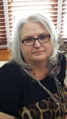 angmik8's profile picture. 