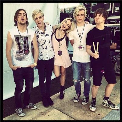 Hi :p im a drummer! I LOVE R5 they are amazing! I also Love WWE! :):):):) R5