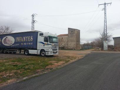 mercedes benz , trucks you can trust....
