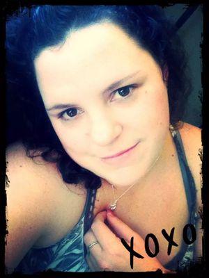 This mama is working hard towards a better future!! Keep movimg forward.