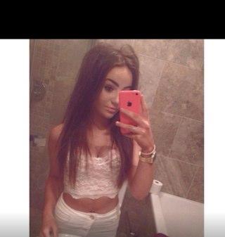In love and addicted to @ShyGirlAlice. She is perfect and stunning, my avi :) 
Header is the beautiful @katie_cum