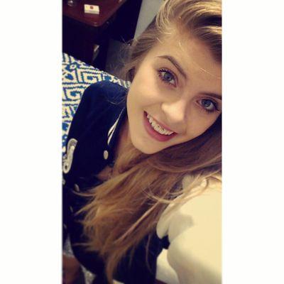 snapchat/insta: juliaabelo1