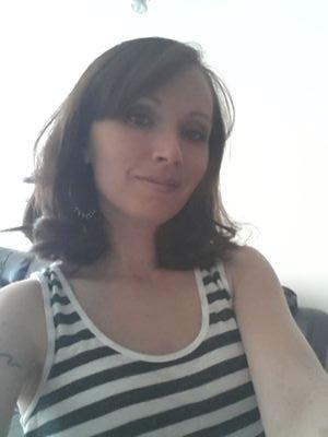 nichole_9999's profile picture. 