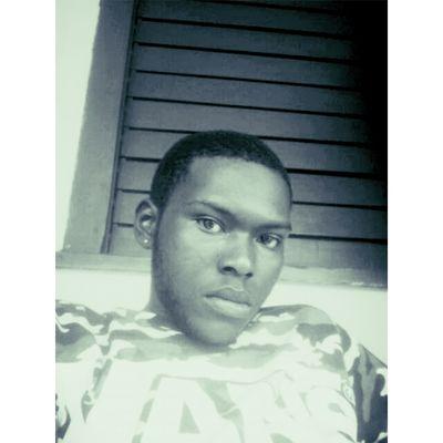 Just a cool and humble nigga....... dont need any worries....PS. I LOVE BOOBS!!