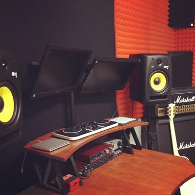 Booking & music management company. Former recording studio, current good music collective. Tweet us your music 🙌🏽