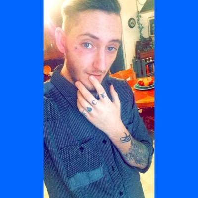 nick_stays_sick's profile picture. As Tall As Giants • Snapchat - nickademus23 • Music • Metal • Follow • I Follow Back •Arkansas • Ink • Owner of @Escape_The_Parade_Apparel • @nick_stays_sick