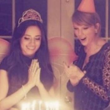 Swiftie, Taylover, Kehlover, amo Ed Sheeran e amando as meninas, e em especial Camila Cabello