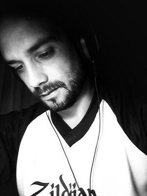 pcsolucionesinf's profile picture. Toda mi vida amé la música y la tecnología.