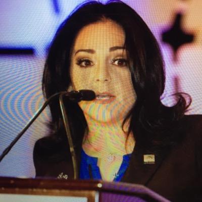 Multicultural, Diversity and Inclusion, branding, political advisor, city of Orlando fan, media specialist, social psychology. All views & opinions are my own
