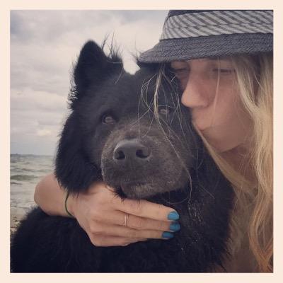 HippieNiki's profile picture. I am a free spirited hippie chick. Ive seen over 500 Grateful Dead shows, which gave me the opportunity to travel, see the country & meet amazing people & times