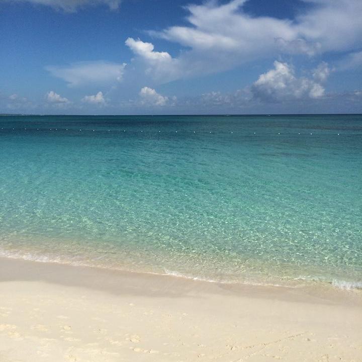 We are the leader in booking your romantic travel getaways, honeymoons, destination weddings, cruises and all-inclusive resorts